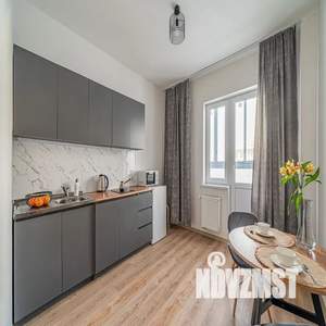 1-к квартира, посуточно, 37м2, 2/15 этаж