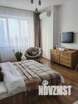 1-к квартира, посуточно, 53м2, 1/1 этаж