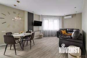 1-к квартира, посуточно, 47м2, 1/1 этаж