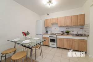 2-к квартира, посуточно, 60м2, 7/25 этаж