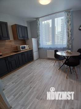 1-к квартира, посуточно, 32м2, 8/16 этаж