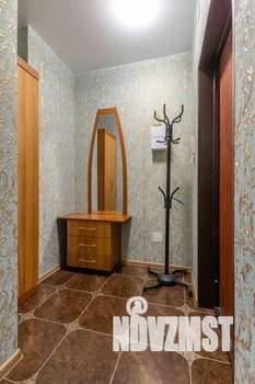 2-к квартира, посуточно, 45м2, 13/32 этаж