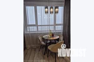 1-к квартира, посуточно, 37м2, 21/32 этаж