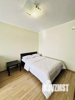 Студия квартира, посуточно, 40м2, 9/20 этаж