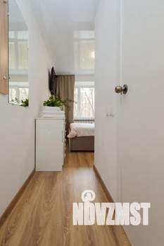 Студия квартира, посуточно, 16м2, 2/5 этаж