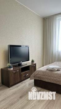 2-к квартира, посуточно, 36м2, 32/33 этаж