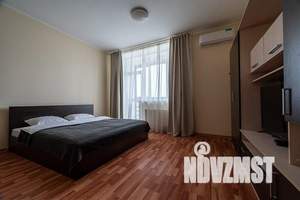 1-к квартира, посуточно, 50м2, 1/1 этаж