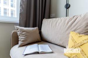 2-к квартира, посуточно, 45м2, 19/35 этаж