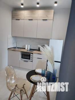 Студия квартира, посуточно, 25м2, 10/12 этаж