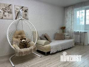 1-к квартира, посуточно, 35м2, 8/8 этаж