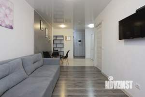 1-к квартира, посуточно, 40м2, 13/18 этаж