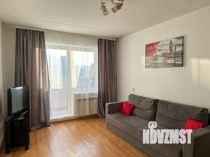 1-к квартира, посуточно, 38м2, 4/10 этаж