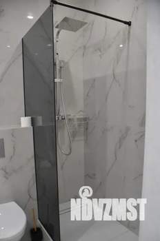 Студия квартира, посуточно, 32м2, 12/18 этаж