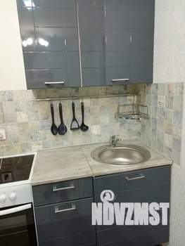 Студия квартира, посуточно, 25м2, 3/17 этаж