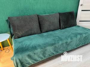 Студия квартира, посуточно, 32м2, 4/25 этаж