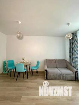 1-к квартира, посуточно, 40м2, 2/10 этаж