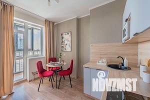 1-к квартира, посуточно, 48м2, 23/32 этаж