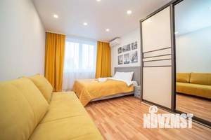 1-к квартира, посуточно, 65м2, 1/1 этаж