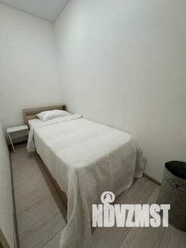 2-к квартира, посуточно, 37м2, 8/25 этаж