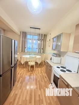 3-к квартира, на длительный срок, 117м2, 11/18 этаж