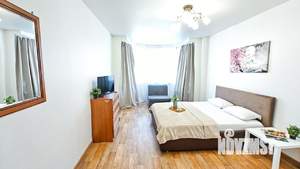 1-к квартира, посуточно, 40м2, 1/1 этаж