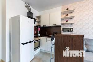 1-к квартира, посуточно, 40м2, 5/25 этаж