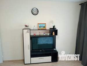 1-к квартира, посуточно, 39м2, 1/3 этаж