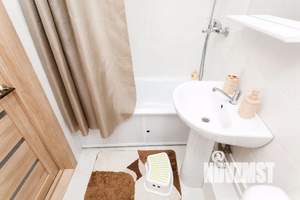 1-к квартира, посуточно, 36м2, 8/9 этаж