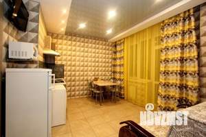 1-к квартира, посуточно, 48м2, 1/1 этаж