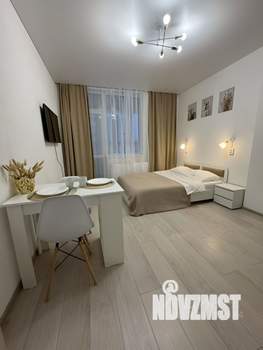 2-к квартира, посуточно, 36м2, 8/25 этаж