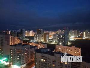 Студия квартира, посуточно, 30м2, 19/25 этаж
