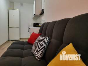 Студия квартира, посуточно, 36м2, 9/13 этаж