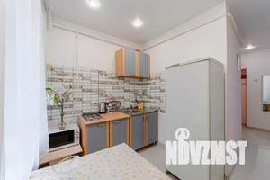 1-к квартира, посуточно, 40м2, 1/5 этаж