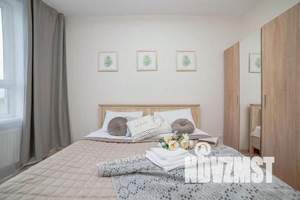 2-к квартира, посуточно, 41м2, 17/25 этаж