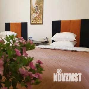 1-к квартира, посуточно, 42м2, 4/10 этаж