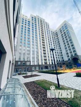 Студия квартира, посуточно, 40м2, 4/23 этаж