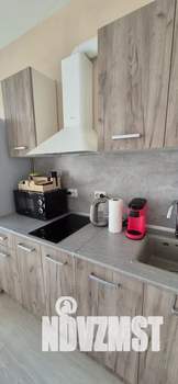 Студия квартира, посуточно, 32м2, 3/22 этаж