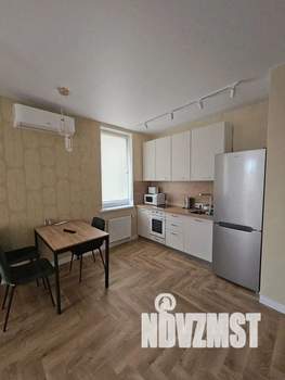 1-к квартира, посуточно, 44м2, 7/9 этаж