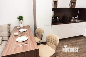 1-к квартира, посуточно, 38м2, 1/1 этаж