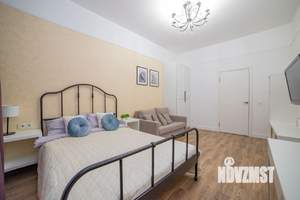 1-к квартира, посуточно, 40м2, 4/23 этаж