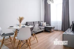 2-к квартира, посуточно, 36м2, 1/25 этаж