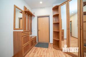 2-к квартира, посуточно, 65м2, 1/1 этаж