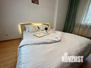 1-к квартира, посуточно, 42м2, 2/10 этаж