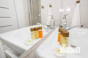 Студия квартира, посуточно, 27м2, 3/27 этаж