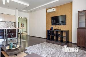 2-к квартира, посуточно, 62м2, 1/1 этаж