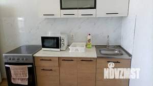 1-к квартира, посуточно, 40м2, 22/23 этаж