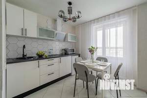 1-к квартира, посуточно, 37м2, 1/1 этаж