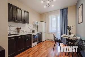 1-к квартира, посуточно, 42м2, 1/1 этаж