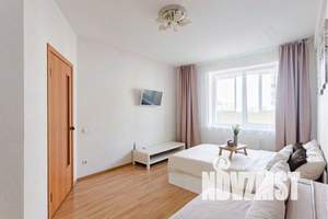 1-к квартира, посуточно, 40м2, 2/16 этаж