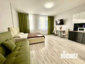 Студия квартира, посуточно, 35м2, 9/17 этаж
